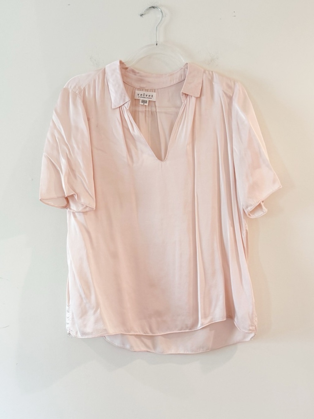 Velvet By Graham & Spencer Light Pink Silk Blouse